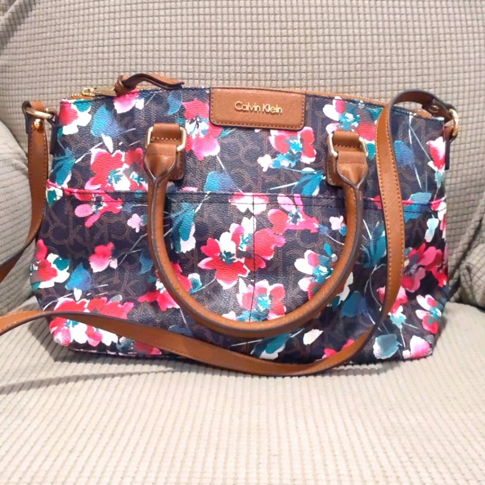 Calvin Klein leather purse